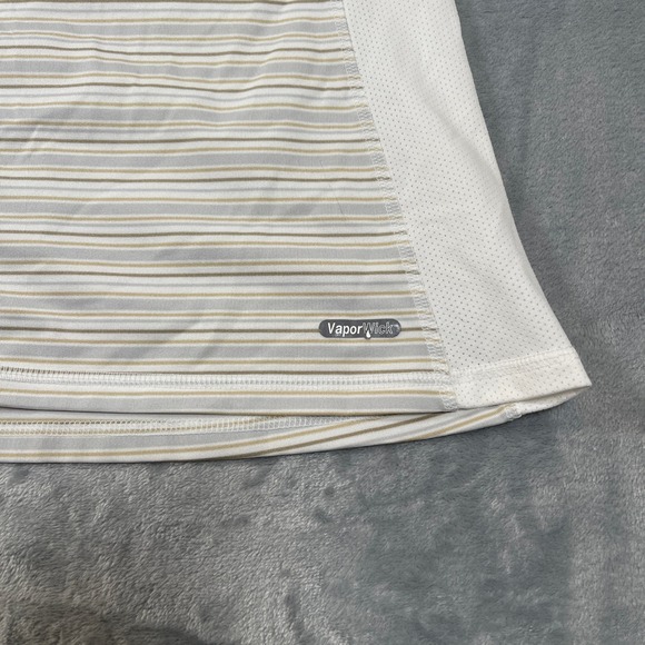 The North Face Womens T Shirt Size M Athletic Short Sleeve Moisture Wicking - Picture 7 of 7